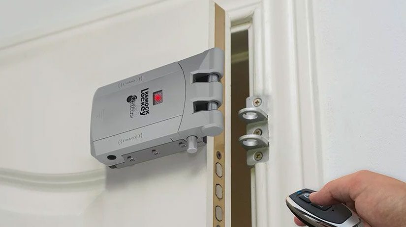 Instalación Cerradura Eléctrica